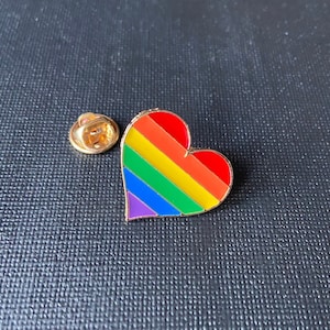 Rainbow Heart Pushback Pin Badge Pride LGBTQ+