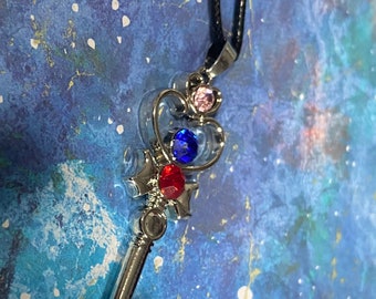 【ヨウジヤマモト】Key necklace Mayfair Witches Inspired Key Necklace Made With Emerald