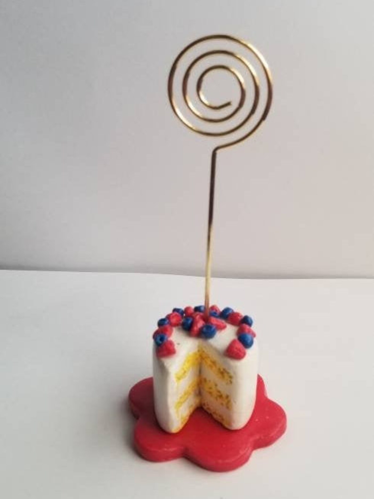 Picture holder with miniature cake. Etsy