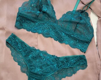 Emerald green lingerie, Transparent lingerie, Floral lingerie set, See thru underwear, Bra and panty set Lingerie see through Cute underwear