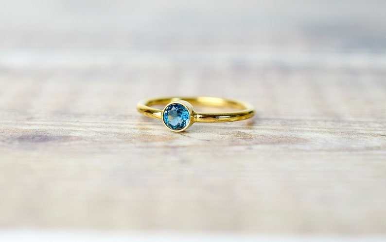 London Blue Topaz Ring in Gold Fill, November Birthstone Rings For Women, Girlfriend Gift image 5