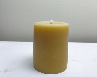 Medium PURE Beeswax Pillar