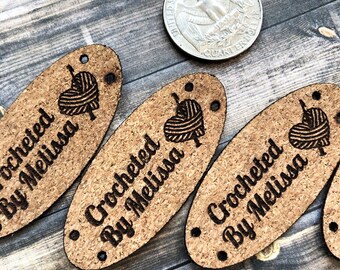 Etiqueta de corcho ovalada grabada con láser personalizada, etiqueta de prenda de cuero sintético de corcho personalizada para prendas tejidas a crochet o cosidas