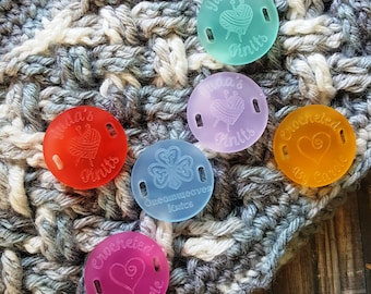 CUSTOM ACRYLIC Laser Etched ROUND Tag, Laser Etched acrylic garment Tag, Laser etched acrylic tag for Crochet Knitting Weaving Sewing