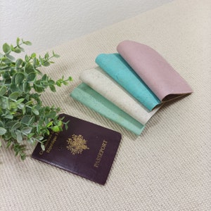 PASSPORT CASE, POUCH, PASSPORT COVER in cork bark