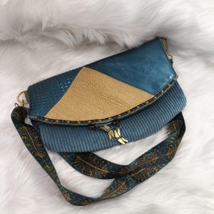 Sac besace à rabat