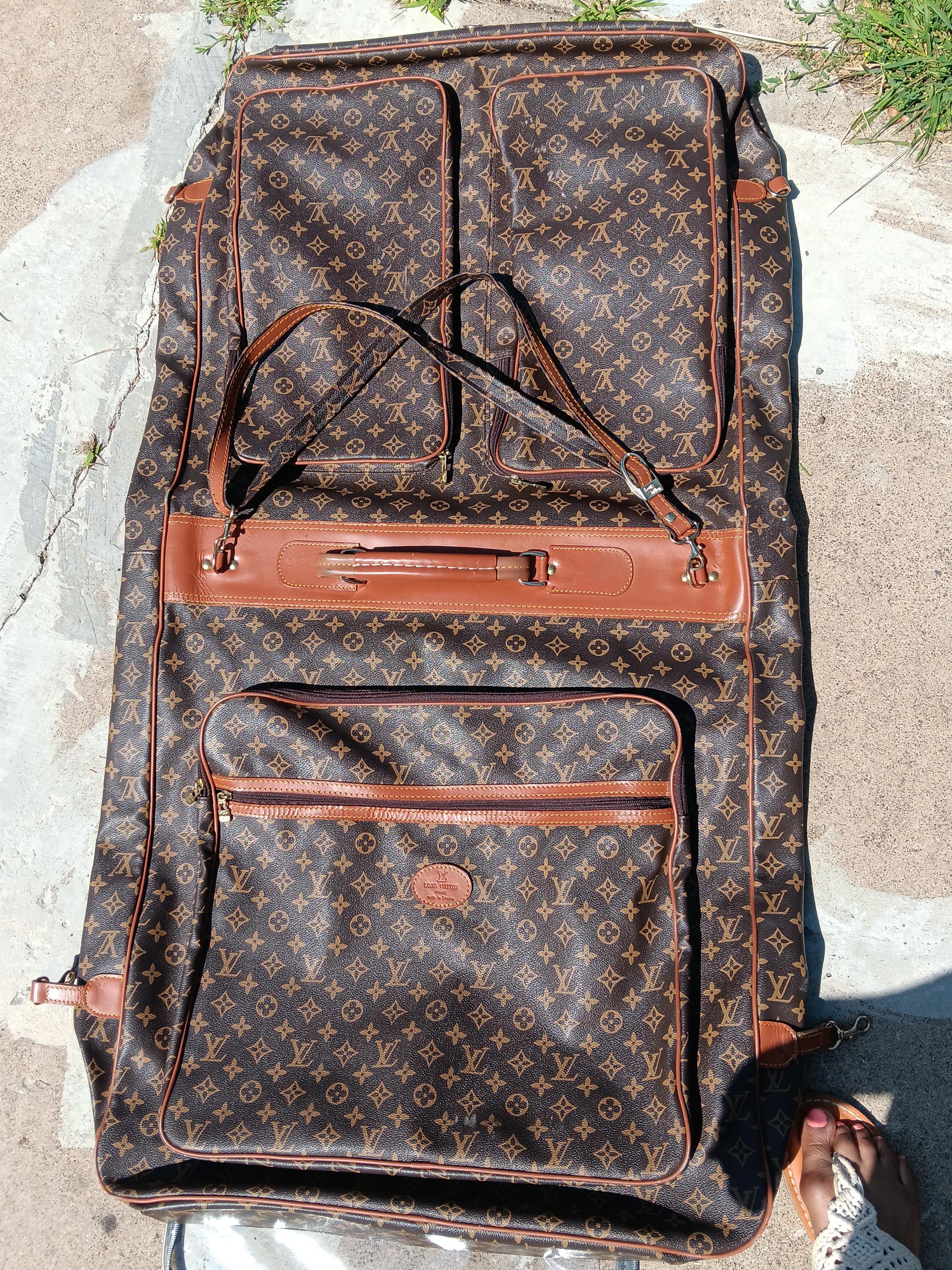 Vintage louis vuitton garment bag - Etsy 日本