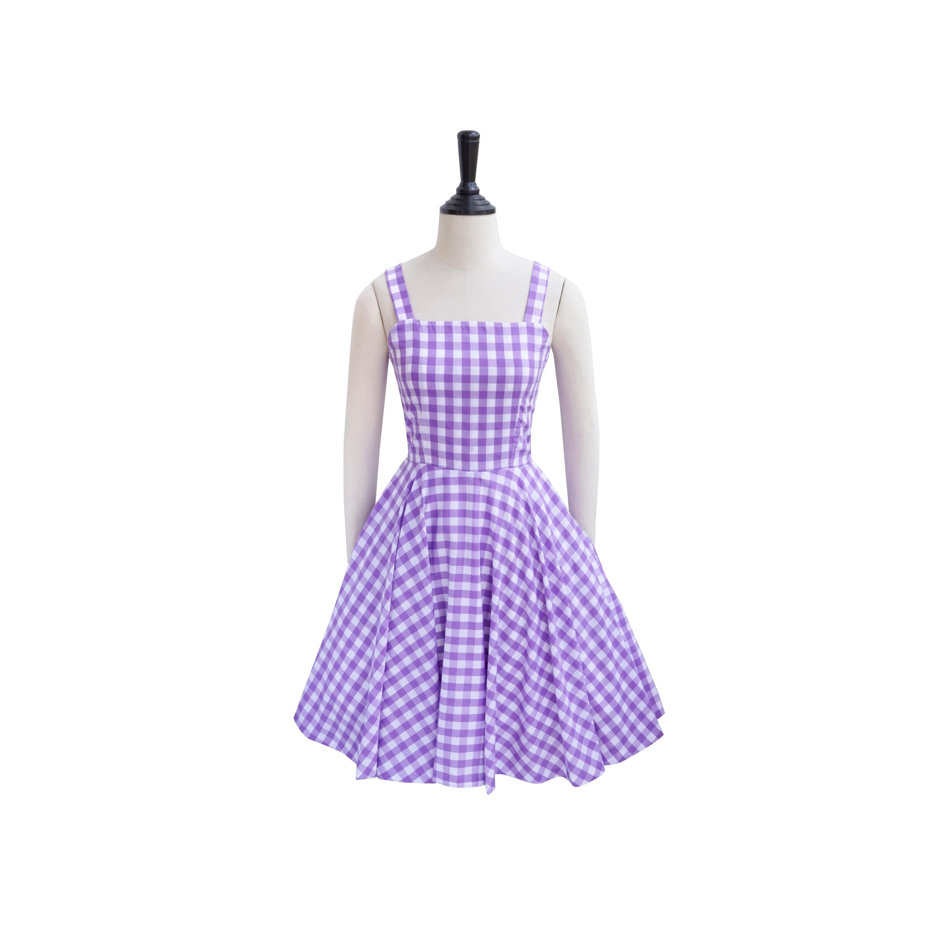 what does hannah's purple dress mean What Does Hannah's Purple Dress Mean In Handmaid's Tale Season 5?
