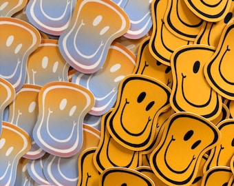 Vinylsticker smileygezicht geel en zwart of regenbooggradiënt
