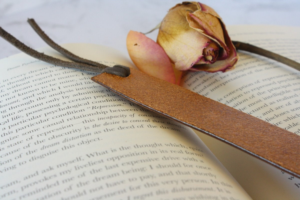 Leather Bookmark Personalized Bookmark Booklovers Gift Etsy Australia