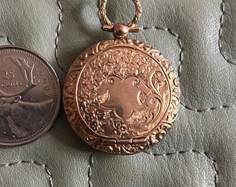 Antiker Medaillon-Anhänger aus 9-karätigem Gold