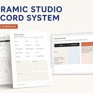 Op de afbeelding: Een digitaal registratiesysteem voor keramiekstudio's met een ovencontrole-raster, een ovenrun-record en een studio-overzichtsdashboard. De documenten bevatten tabellen, invoervelden en een bakgrafiek voor het bijhouden van studio-gegevens.