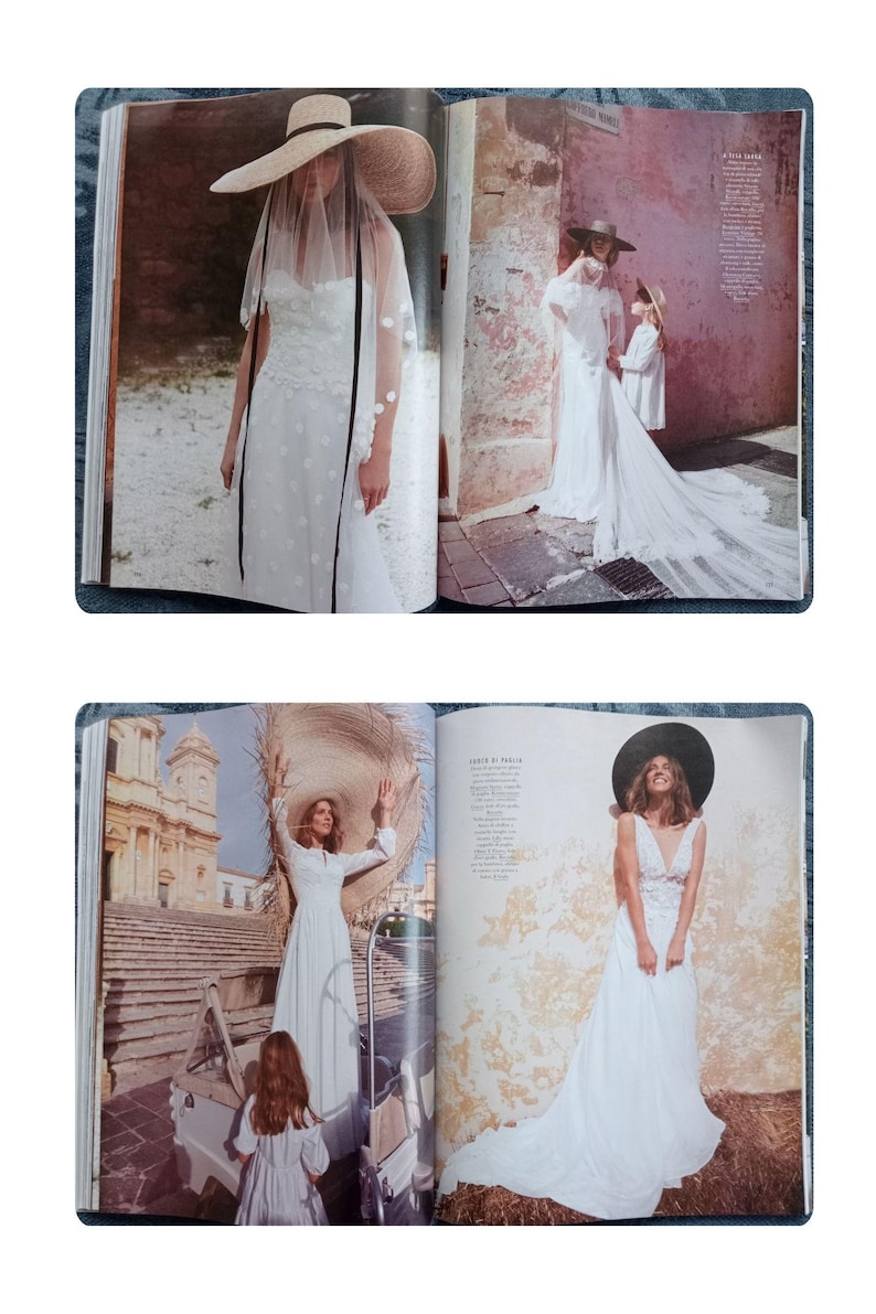 Puede incluir: Una p&aacute;gina de revista con vestidos de novia blancos. Uno tiene un sombrero de paja grande y un velo, otro una larga cola. Las im&aacute;genes est&aacute;n tomadas en exteriores, con un ni&ntilde;o en una imagen.