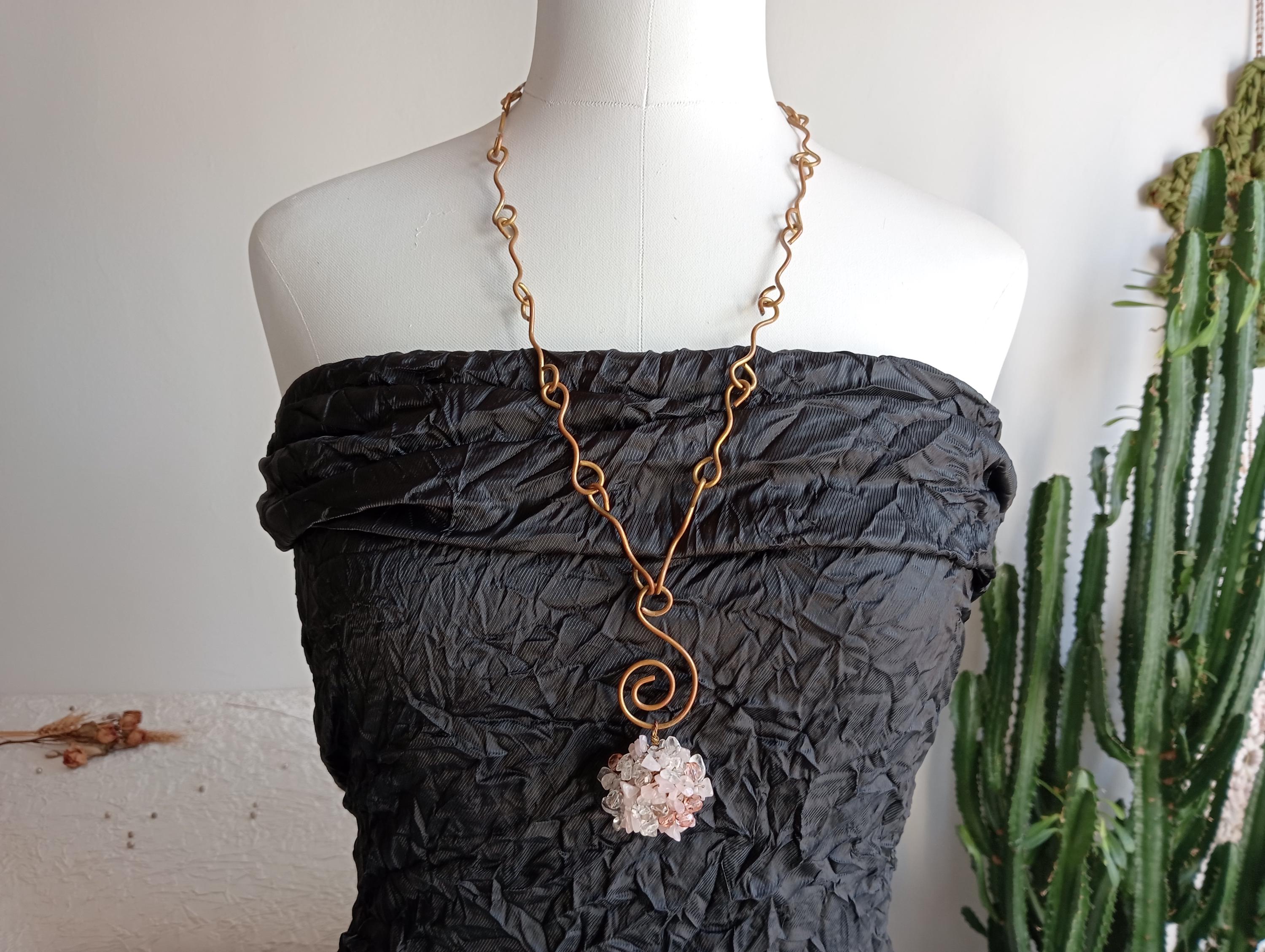 Collier En Charoite Naturelle - 312 Carats Sur 3 Rangs - Fermoir Camée - Argent 925 - Fabriqué En France - Neuf