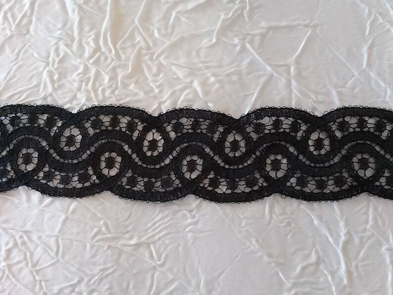 Black haute couture lace, black lace with scalloped edges, haute couture lace, black lace, width 4 cm 1.6 image 2