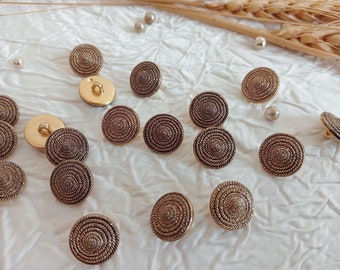 Set of 3 fancy resin buttons with an aged gold metal effect, high-fashion resin buttons, jewel buttons, vintage buttons, 16 mm (0.6")