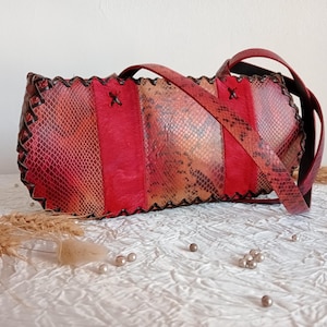 Vintage leather handbag, genuine leather women&#39;s handbag, red snakeskin designer bag, retro leather bag.