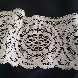 White cotton bobbin lace, cotton lace, cotton lace, width 12 cm (4.7&quot;)