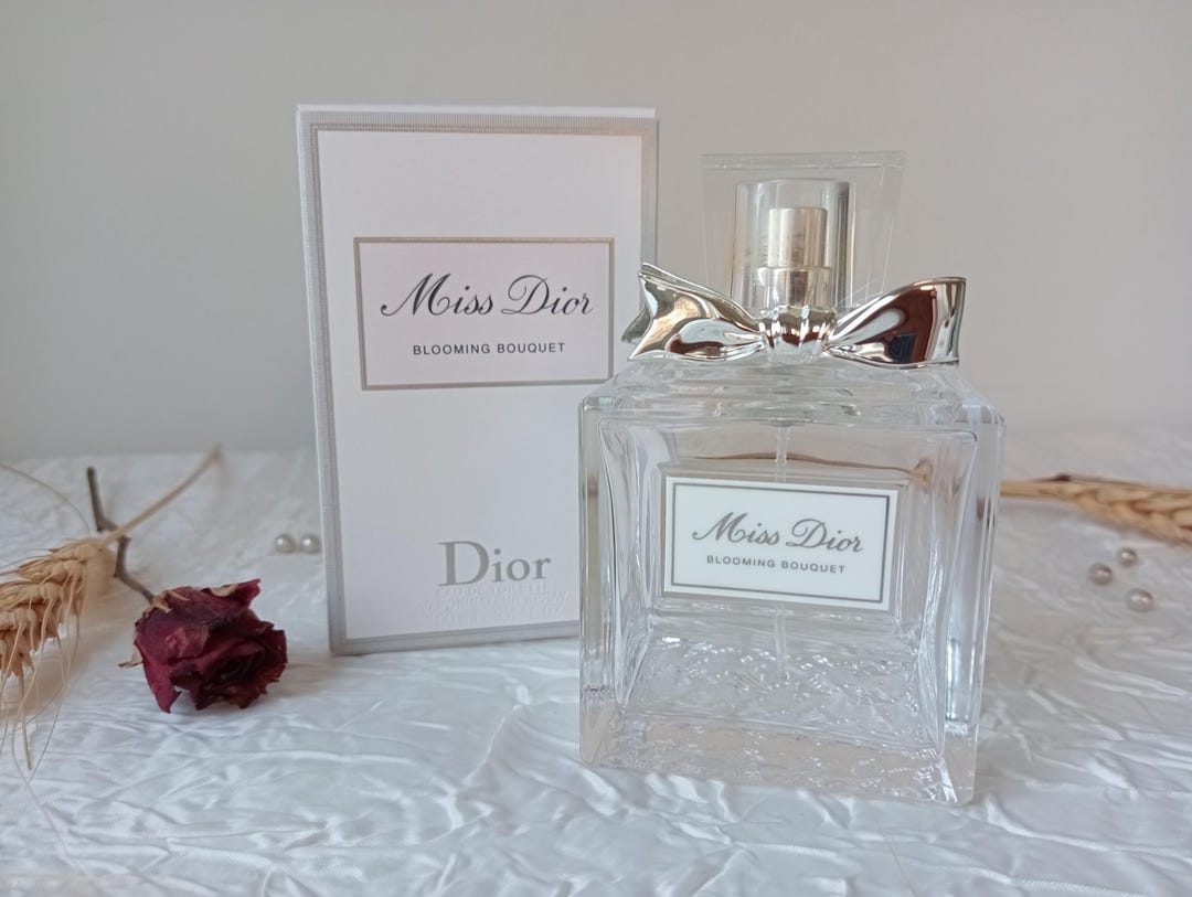 未開封Miss Dior Blooming Bouquet 100ml CHRISTIAN DIOR MISS DIOR BOUQUET 100 ML SPRAY – Alberto Cortes