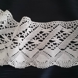 White cotton bobbin lace, cotton lace, cotton bobbin lace, width 10 cm (3.9&quot;)