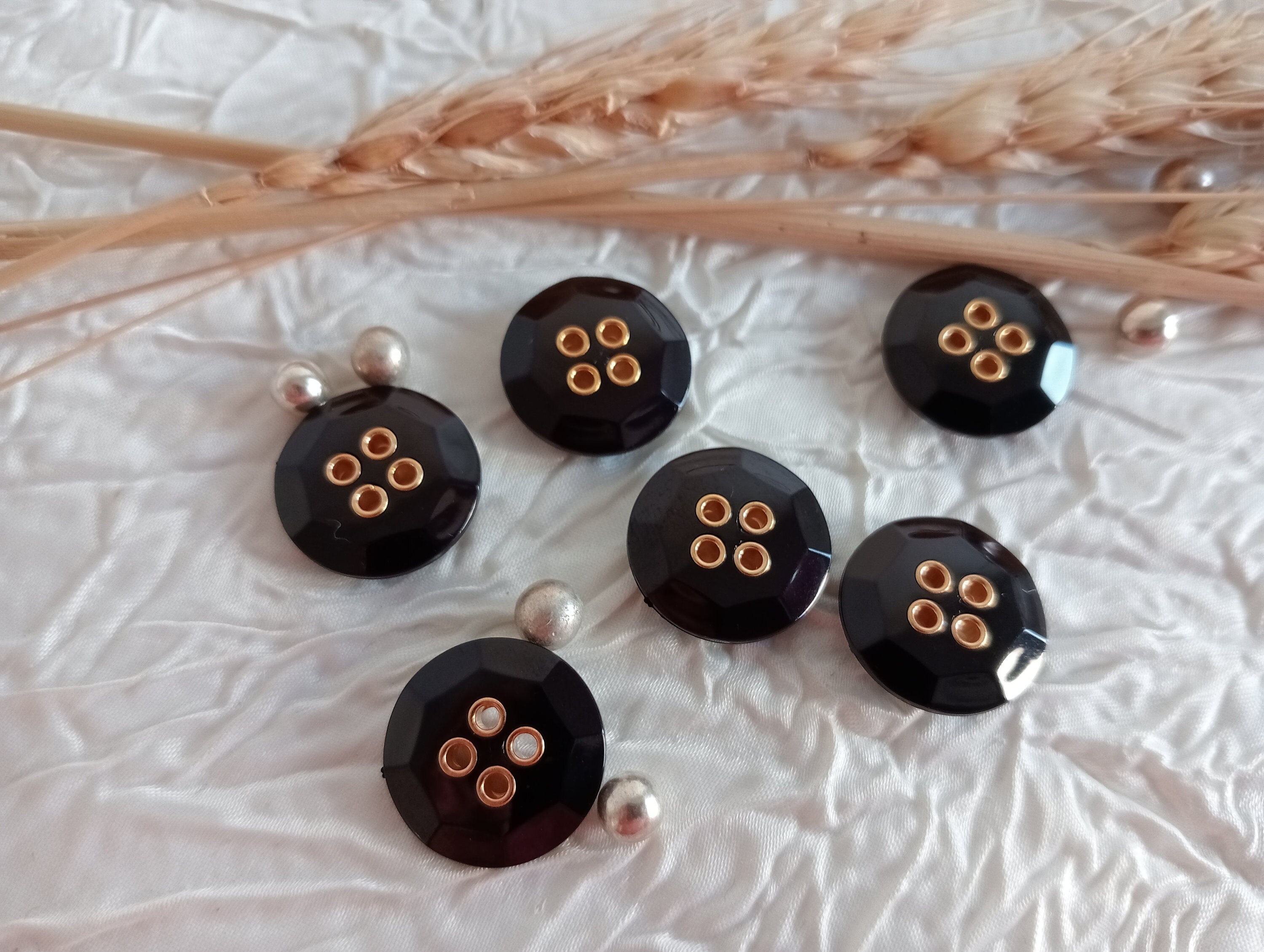 Lot De 10 Boutons De Couture Ronds Et Plats En Résine Noire, à 4