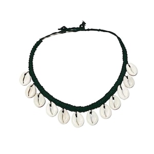 Cowrie Shell Necklace - Seashell Necklace - Cowry Choker - Afrocentric Necklace