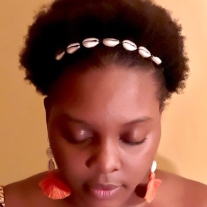 Cowrie Shell Afro Puff Holder Natural Hair Accessory Puff Holder Seashell Cowry Hair Accessory Gift For Women With Natural Hair image 1