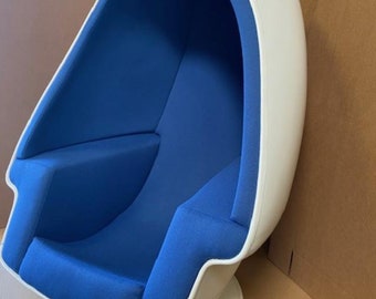 Fiberglass EGG POD speaker chair mid-century modern