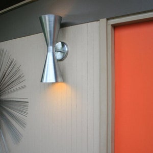 Atomic 50&#39;s 60&#39;s style mid-century modern bow tie dual cone wall sconce lamp