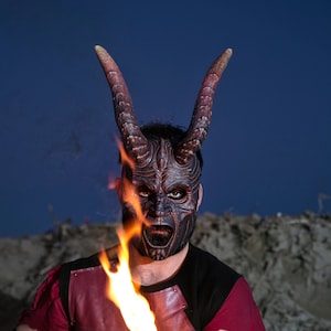 MADE TO ORDER fire juggler, horned mask, demon, larp, theatre costume, urban, genie, djinn, arabian night, burning man, shaman, warlock