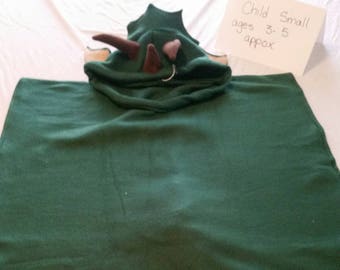 Triceratops Dinosaur Polarfleece poncho