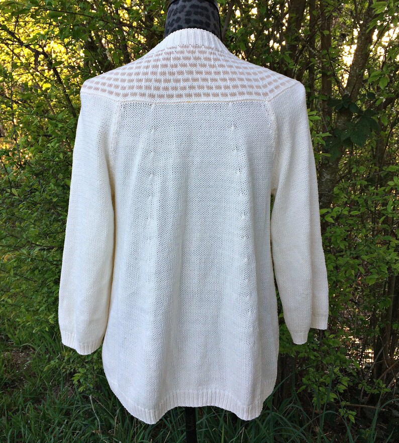 White Liz Claiborne Button Up Sweater Liz Claiborne Sweater Ivory White Knit Sweater Women/'s White Raglan Cardigan Size Large