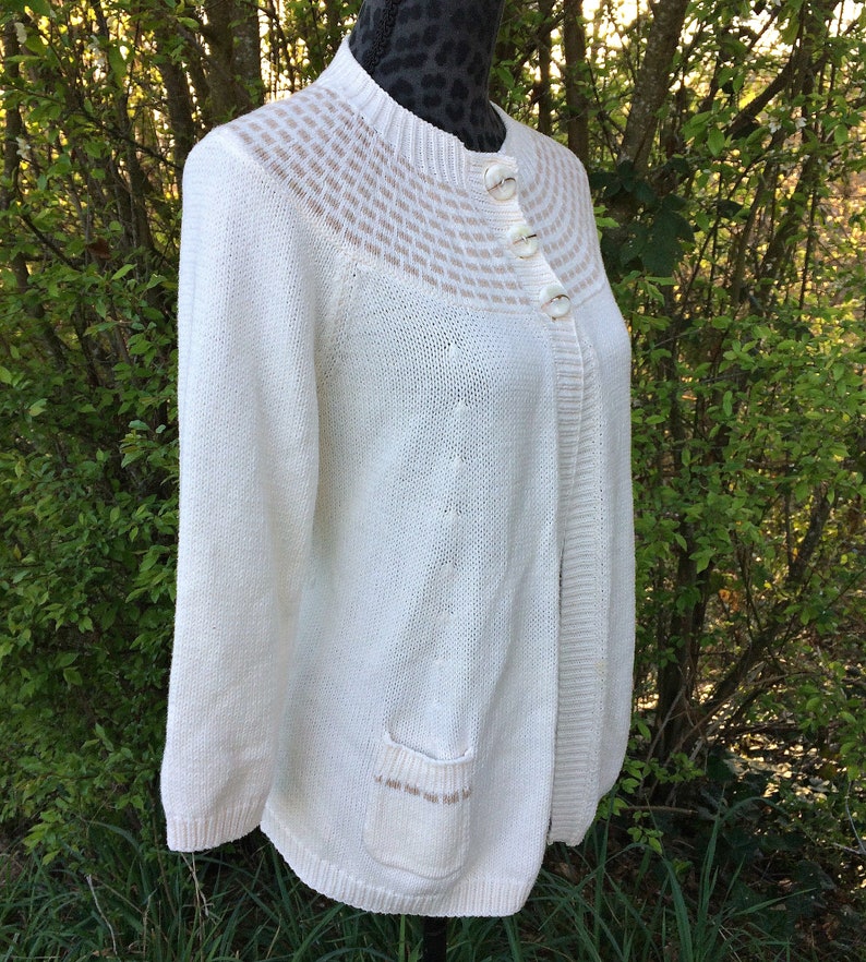 White Liz Claiborne Button Up Sweater Liz Claiborne Sweater Ivory White Knit Sweater Women/'s White Raglan Cardigan Size Large