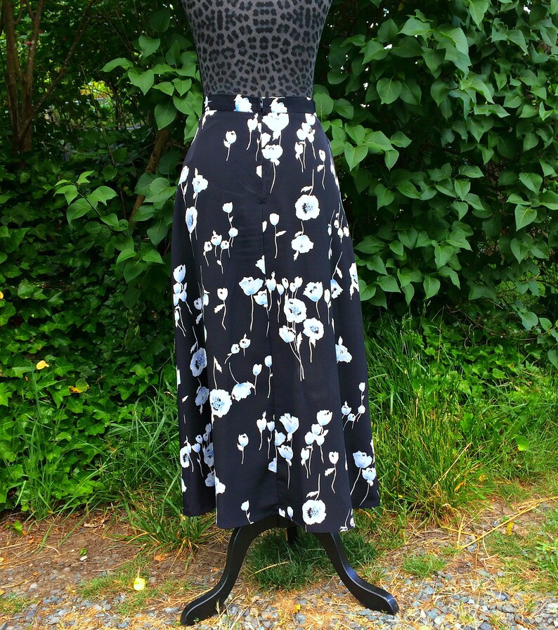 Black Blue and White Floral Skirt / Black and Blue Floral | Etsy