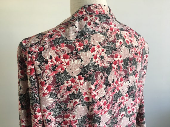 SHIRRED CUFF BLOUSE MEMORIES OF A GARDEN