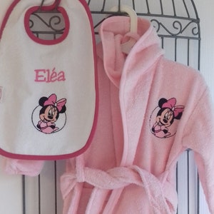 Small bathrobe and bib set, embroidered with first name and image of your choice Disney, animals, sports, etc. image 4