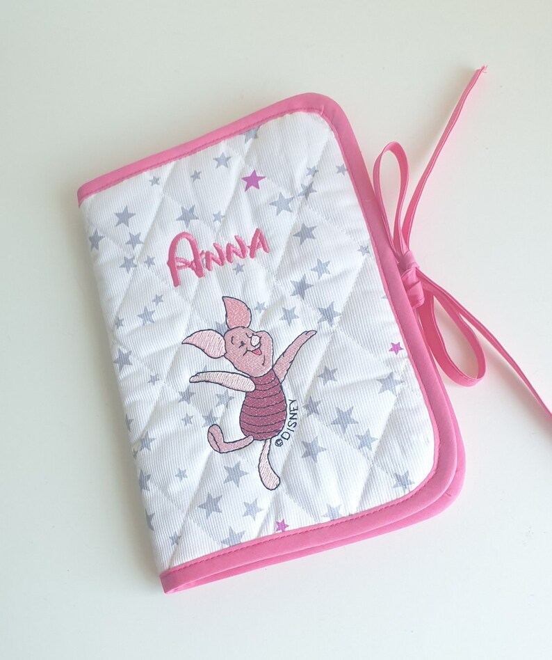 Personalized/embroidered health book cover with first name and date of birth, image of your choice Disney, Winnie the Pooh, animals image 3