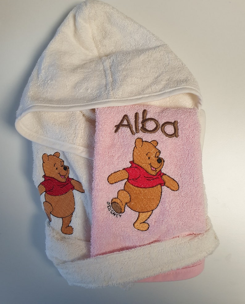 Small bathrobe and bib set, embroidered with first name and image of your choice Disney, animals, sports, etc. image 5