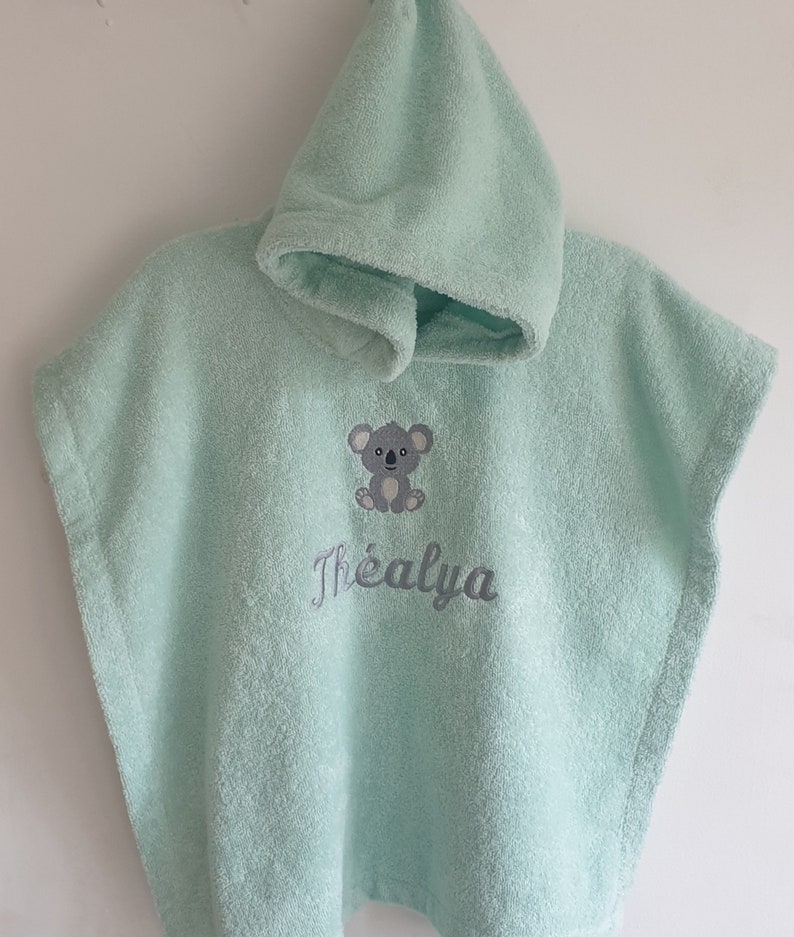 Hooded bath poncho for children aged 1 to 4 years, customizable with first name and/or image image 6