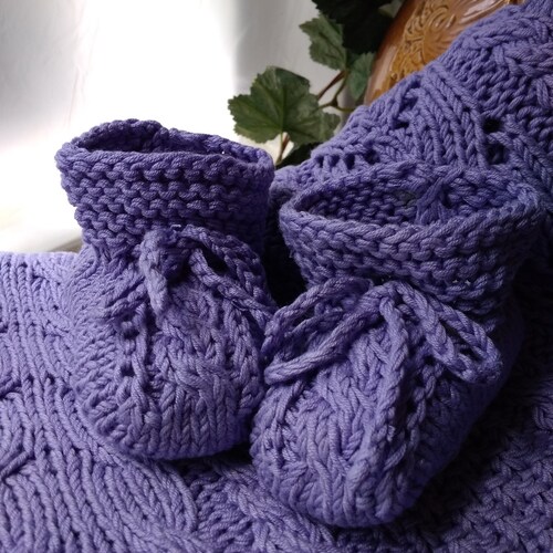 Cotton Knitted Newborn baby Blanket Booties and Hat Comfort blanket Baby shower blanket Nursing cover Gift Home decor Ready to shops ship