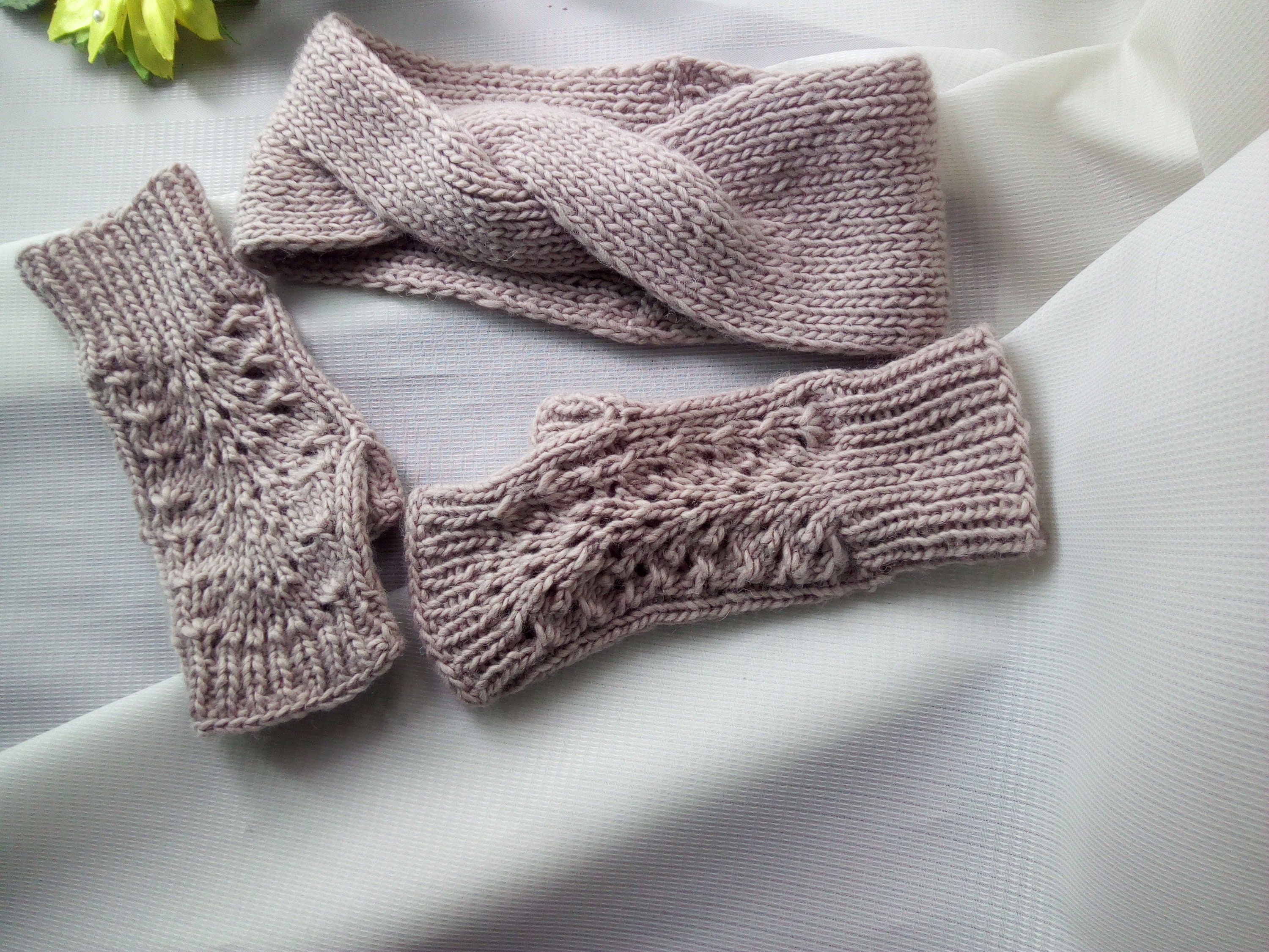 Hand Knitted Headband and Fingerless Mittens Set: Pink  display picture 2