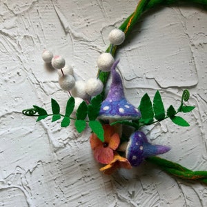 Halloween Accessory,Hat Accessory,Magic Witch Wreath,Halloween Mushrooms Cosplay Accessory,Mushroom Fern Wreath Magic Balls, Fairy Wreath