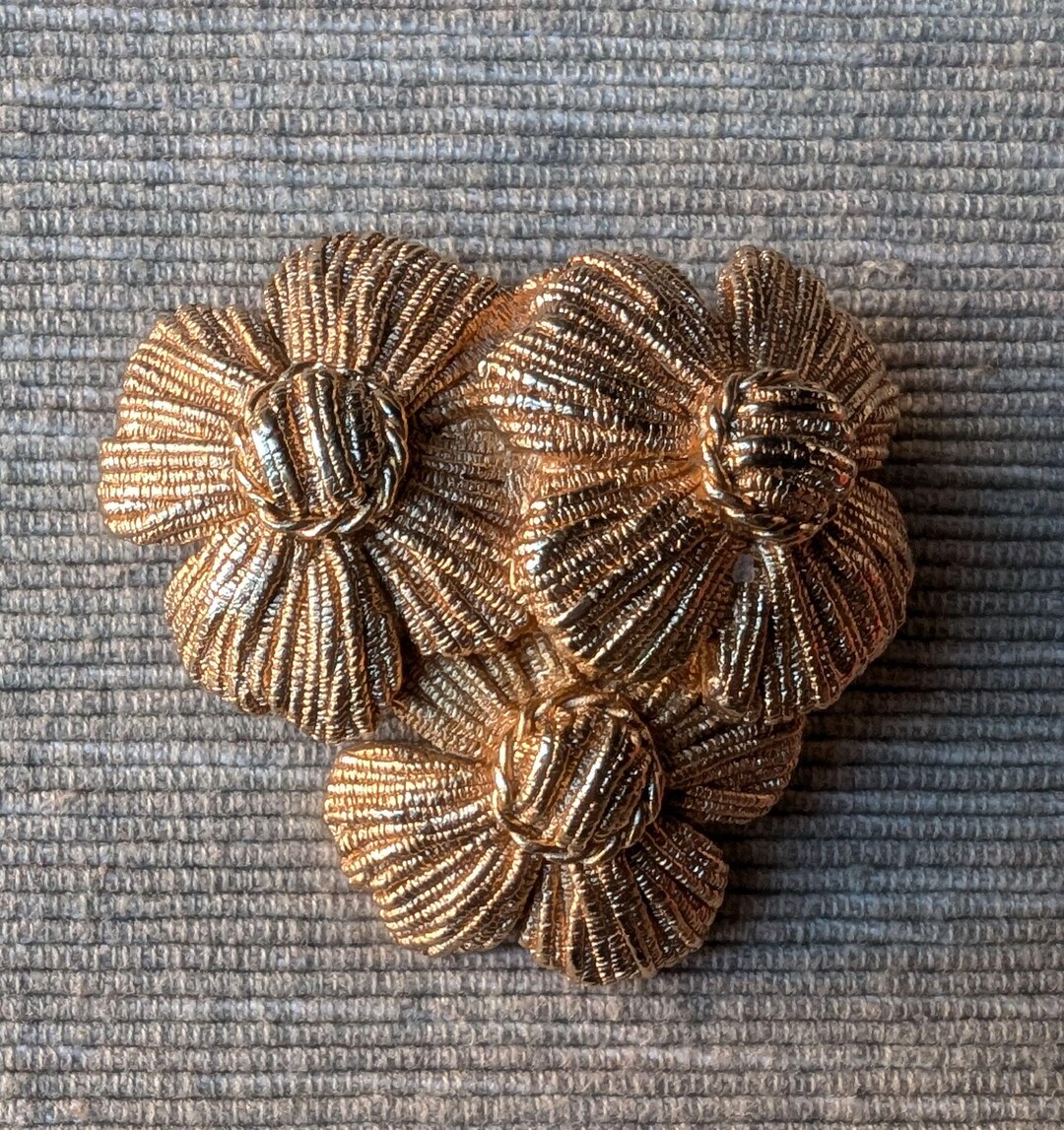 Broche Vintage Trèfle à 4 Feuilles - Perles Blanches, Plaqué Or - Bijou Porte-bonheur