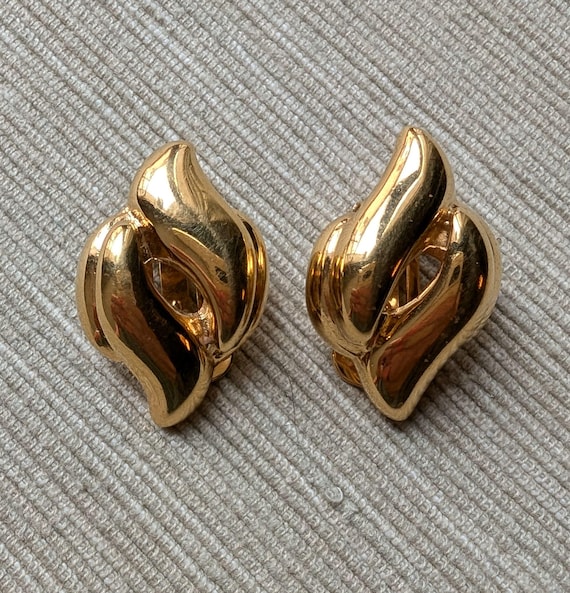 Bijoux Cascio Earrings