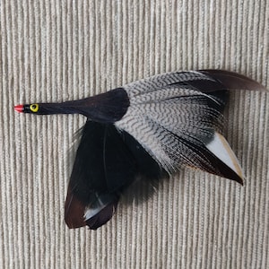 Acquista Spille vintage a forma di uccello simulato argento antico gioielli  animali donne ragazze partito sciarpa spille