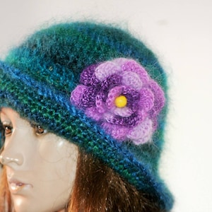 Crochet Woman&#39;s Hat Pattern: Flower Accessory (Instant Download)