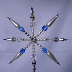 Perlensterne, handgefertigt, kleine Unikate, Weihnachten, silber und blau Bild 1