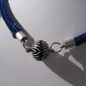 Neck necklace, blue short bead necklace, reversible chain image 3