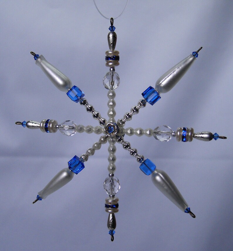 Perlensterne, handgefertigt, kleine Unikate, Weihnachten, silber und blau Bild 2