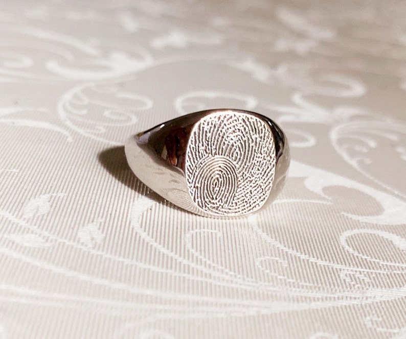 Custom Signet Ring/Custom Fingerprint Ring/Pet's Nose print Ring/Memorial gift for him/Nose print Ring/Gift for husband/14K Gold Ring image 2
